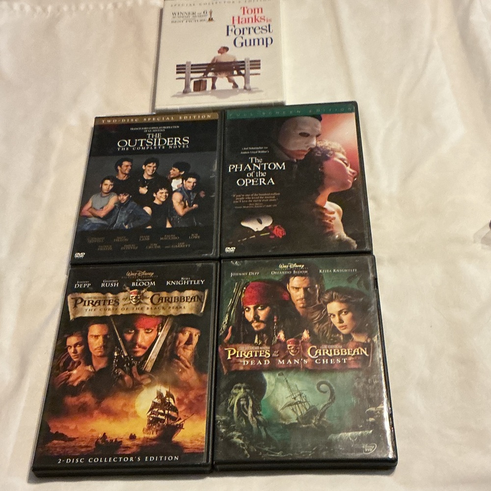 Lot of 5 Classic popular DVD’s Including Forrest Gump, The Phantom and more